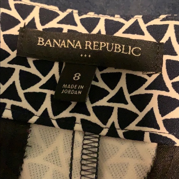 BANADA REPUBLIC SHORTS - Picture 2 of 3